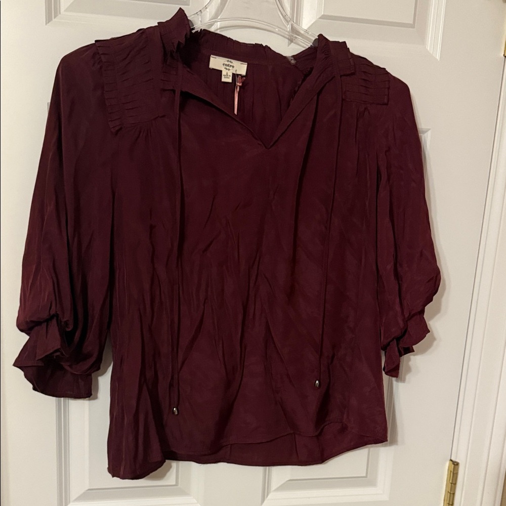 NWT. Entro Maroon Pleated Blouse
